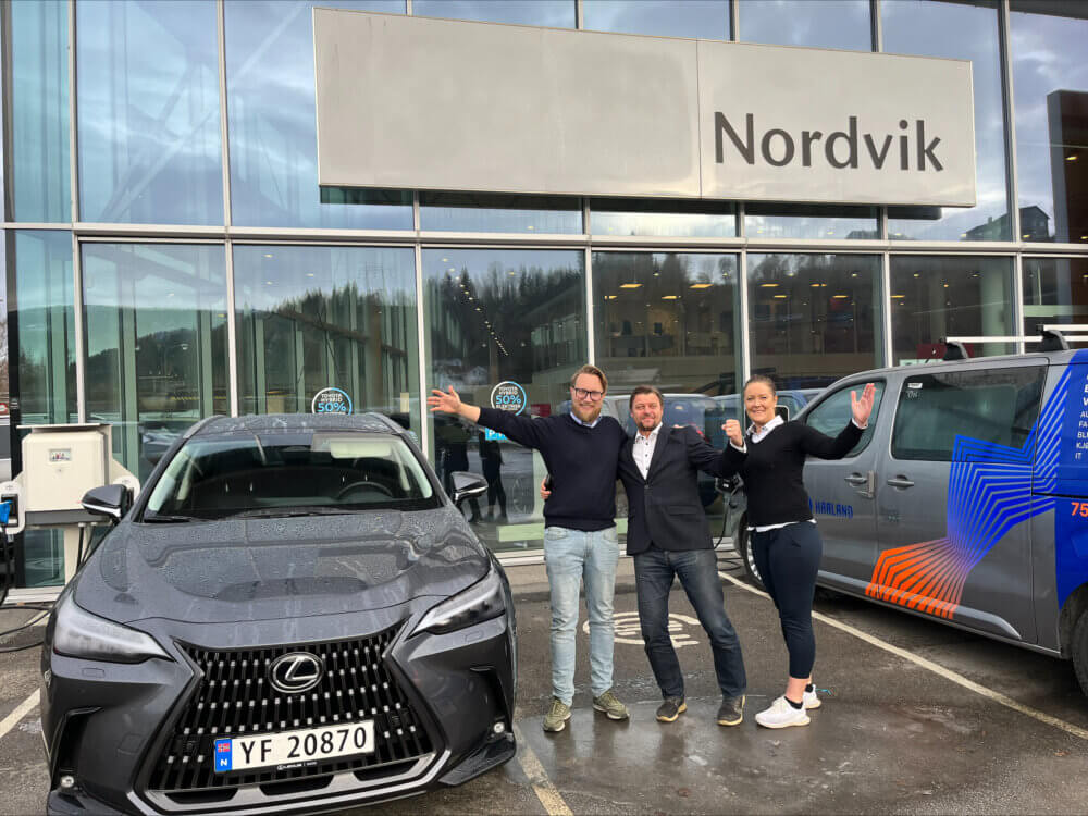 Inviterer til lørdagsgrøss Inviterer til lørdagsgrøss